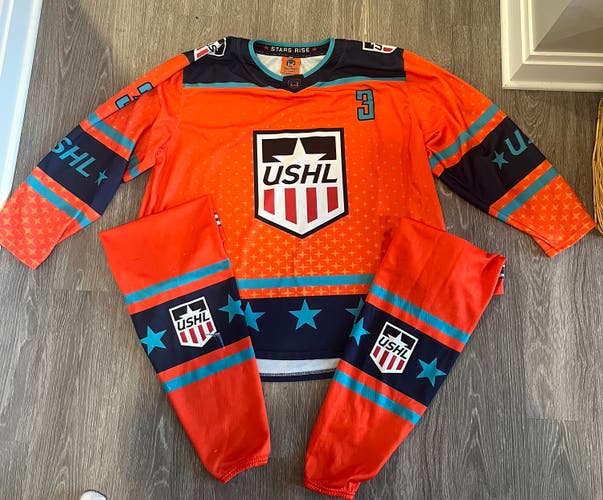 USHL Jersey and Socks Pair (Used) XL Jersey | L Socks