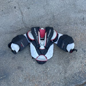 Small  Bauer Vapor X:50 Goalie Chest Protector  (Used)