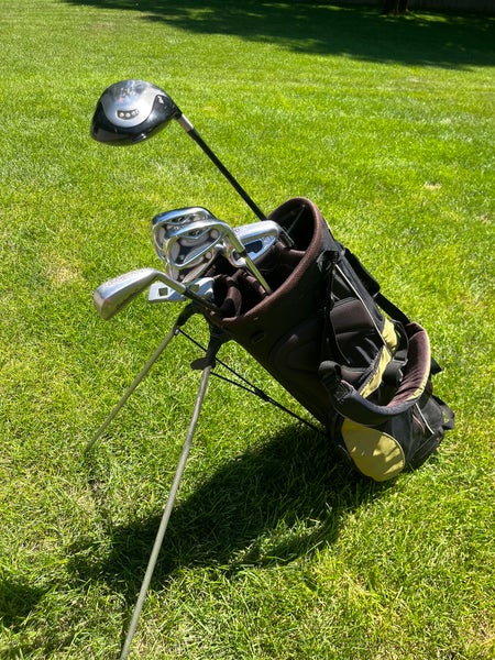 TaylorMade Right Handed Iron Set (Used)