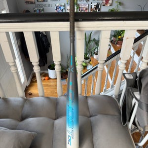 Easton ghost softball bat