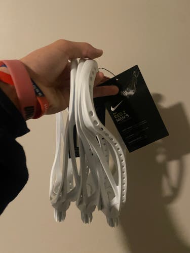 Nike Unstrung CEO 2 Head (New)