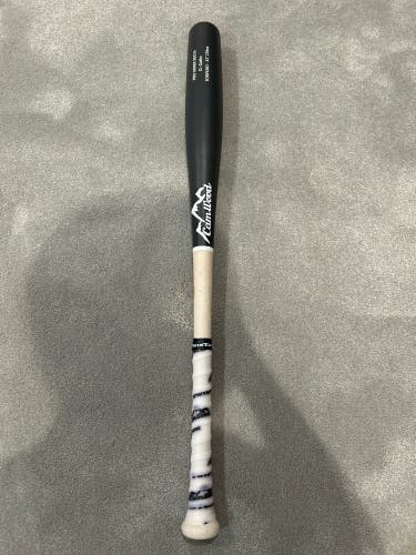 CamWood Torpedo Custom Bat