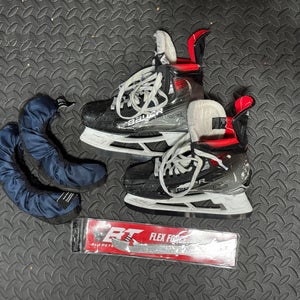 Bauer Vapor 5x pro Hockey Skates Regular Width Size 5