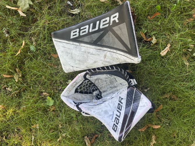 Bauer Glove And Blocker