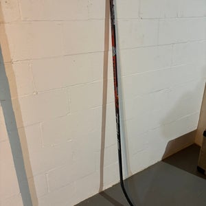 Senior True Hzrdus PX Right Handed Hockey Stick TC2  (Used)