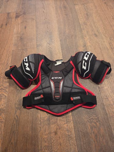 Small Senior CCM Jetspeed Edge Shoulder Pads (Used)