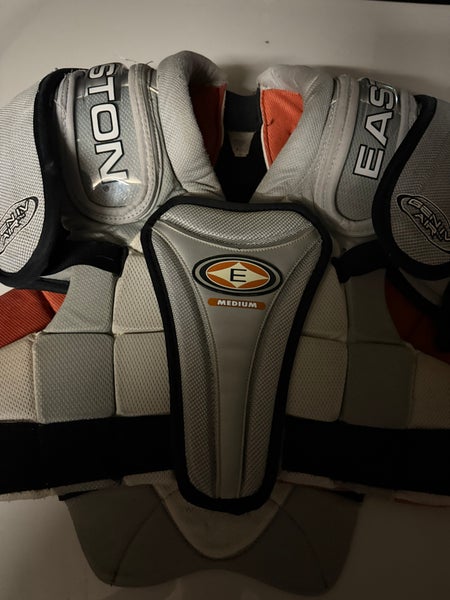 Men’s shoulder pads