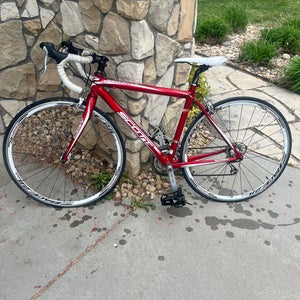 Scott Speedster S50 Road Bike