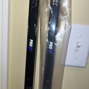 PRO VF HOCKEY STICK REDLINE 2-PACK BAUER MCDAVID PRO