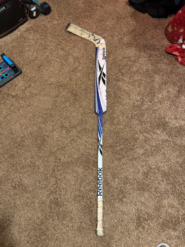 Senior Reebok Regular Goalie Stick 28" Paddle (Used)