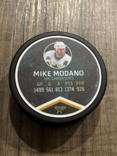 Dallas Stars Mike Modano Career Stats NHL Hockey Puck