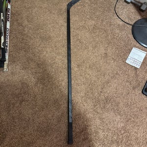 All Black PM9 Curve Right Hockey Stick