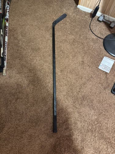 All Black PM9 Curve Right Hockey Stick