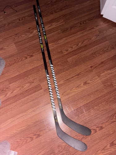 Senior Warrior Alpha DX Pro Team Left Hand Hockey Stick W28 (New)