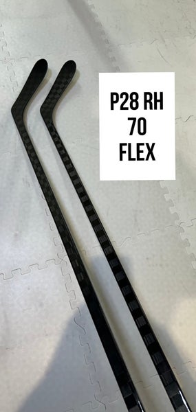 Senior(2x)Right P28 70 Flex ProBlackStock™ Unbranded Blackouts Pro Stock Nexus Hockey Sticks