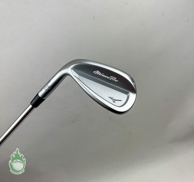 Used LH Mizuno T-3 White Satin S Grind Wedge 52*-10  Stiff Steel Golf Club