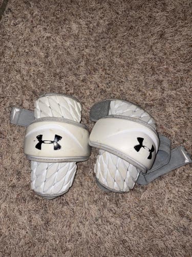 Large Adult Under Armour VFT Arm Pads (Used)