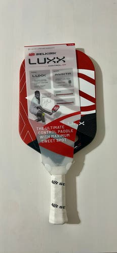 New Selkirk Luxx Control Air Invikta