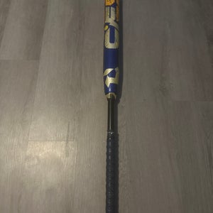 2022 DeMarini CF Composite Bat (-11)  21 oz 32" (Used)