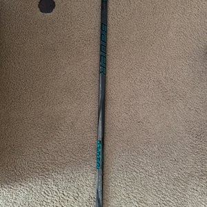 bauer twitch hockey stick