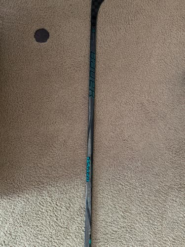 bauer twitch hockey stick