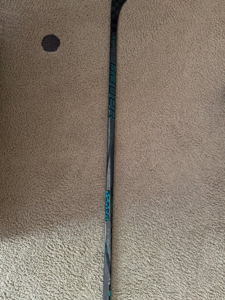 bauer twitch hockey stick
