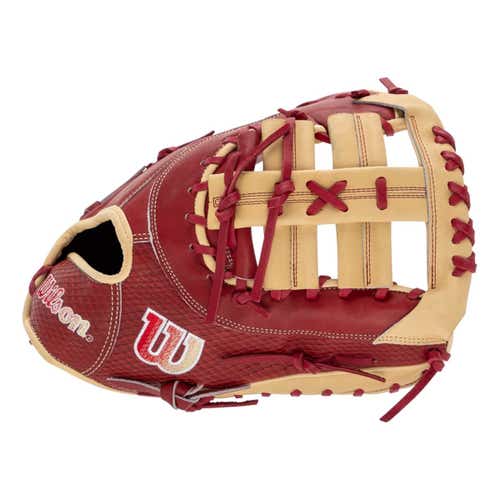 Used Wilson WBW102684125 Right Hand Thrower - Excellent Condition