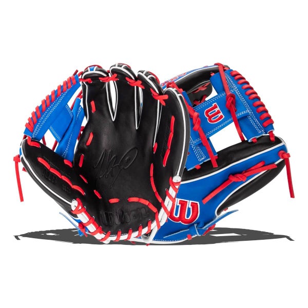 Used Wilson WBW1035001175 Right Hand Thrower - Excellent Condition