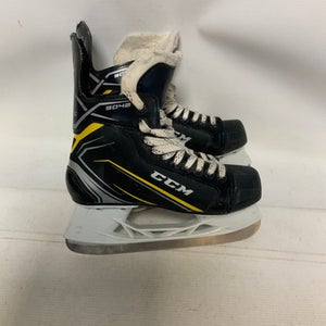 Used CCM TACKS 9042 Junior Hockey Skate Junior 04 11823-S000032964
