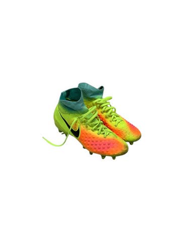 Used Nike Soccer Cleats Optic Yellow Junior 04.5 11347-S000251622