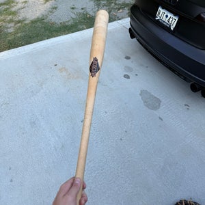 Old Hickory Bat (-3) 31 oz 34" (Used)