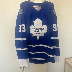 New Doug Gilmour Maple Leafs Jersey XL