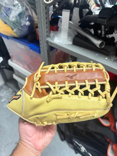 Mizuno Ichiro RH Outfield Professional model Baseball Glove 12.5"
