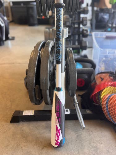 2025 DeMarini CF Zen Composite Bat (-11) 15 oz 26" (Used)