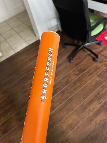 Used in very good condition Senior Adult softball Bat 34/26 oz
