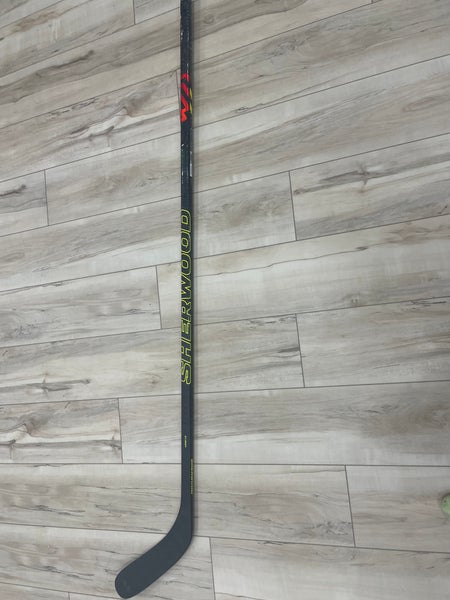 Sherwood Rekker Legend Pro 68 Flex Right