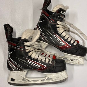 Senior CCM JetSpeed FT470 Hockey Skates Size 6 (Used)