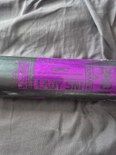 2025 DeMarini Lady SNI Composite Bat (-9) 25 oz 34" (Used)