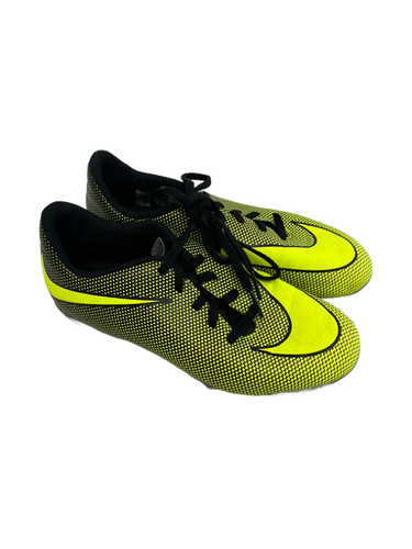 Used Nike BRAVATA Soccer Cleats Black And Yellow Junior 04 11692-S000139108