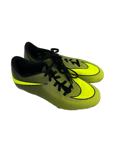Used Nike BRAVATA Soccer Cleats Black And Yellow Junior 04 11692-S000139108