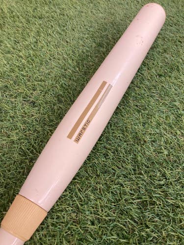 2023 Warstic Bonesaber Fastpitch Softball Bat (-10) 33” 23oz