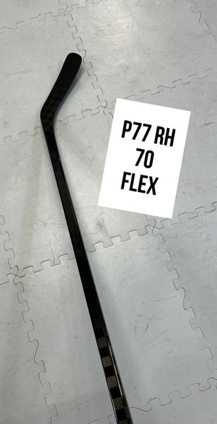 Senior(1x)Right P77-70 Flex ProBlackStock™ Unbranded Blackouts Pro Stock Hockey Sticks