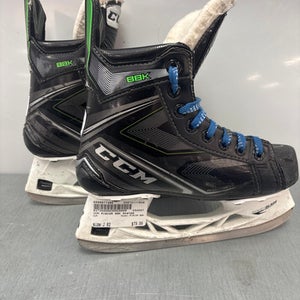 Used CCM RIBCOR 88K Junior Hockey Skate Junior 02 11858-S000077386