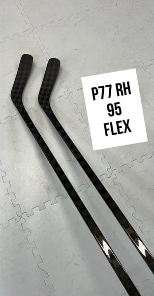 Senior(2x)Right P77-95 Flex ProBlackStock™ Unbranded Blackouts Pro Stock Hockey Sticks