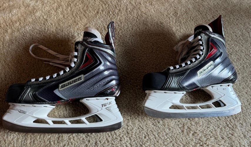 New Pro Stock Bauer Vapor APX2 Hockey Skates