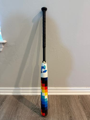 2023 DeMarini Prism+ Composite Bat (-10)  22 oz 32" (Used)