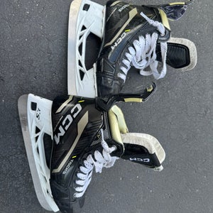 2024 CCM AS-V Hockey Skates Regular Width   6 (Used)