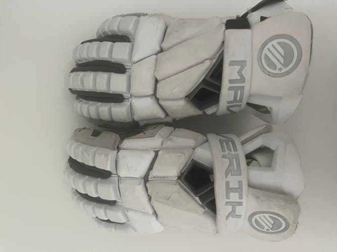 Maverik Max Lacrosse Gloves 13" (Used)