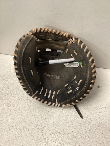 Used Easton PROWESS BB/SB Catchers RH Throw Black 32 1/2" 11443-S000196024