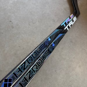2 PACK P28 85 Flex Senior True Hzrdus Left Handed Hockey Stick Pro Stock NHL (New)